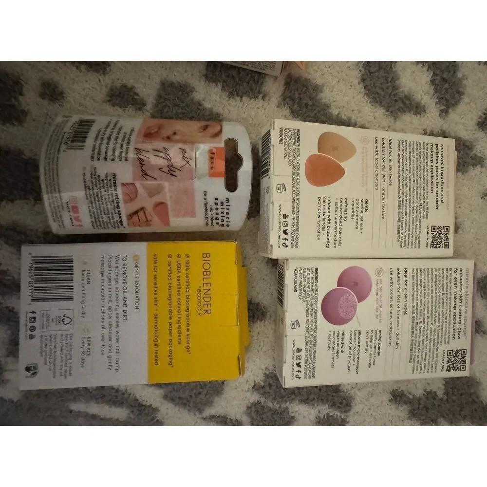 Beauty/makeup skincare real techniques blender sponges